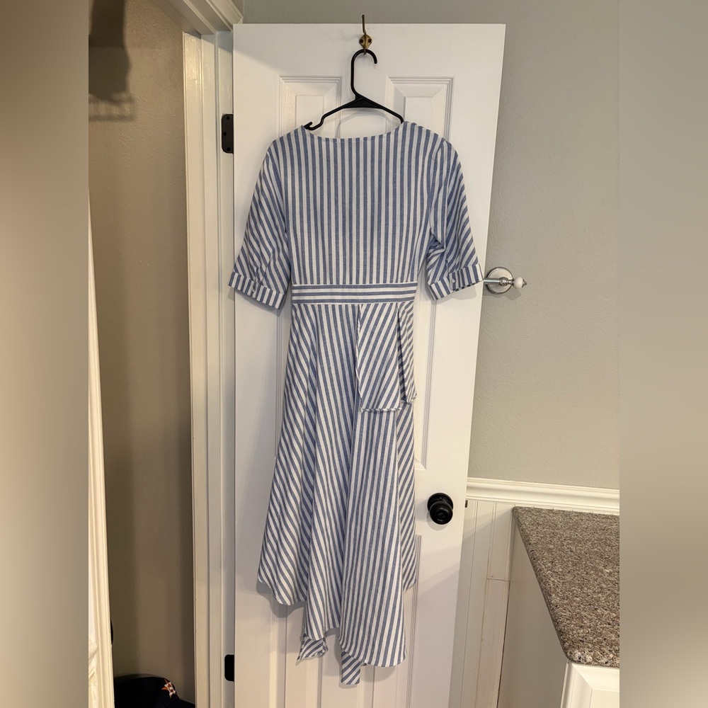 English Factory Striped High Low Statement Top Small - Picture 8 of 8